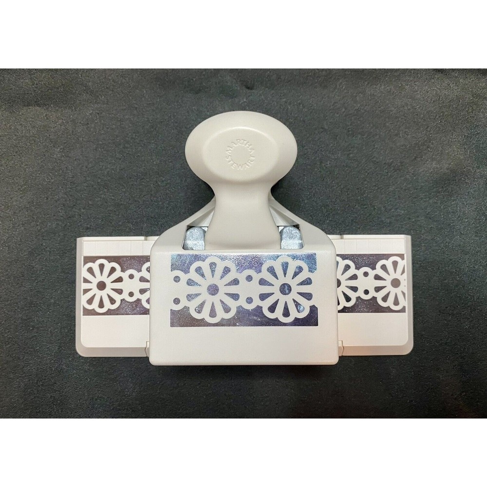 Martha Stewart Crafts Daisy Trim Layering Punch Scrapbooking